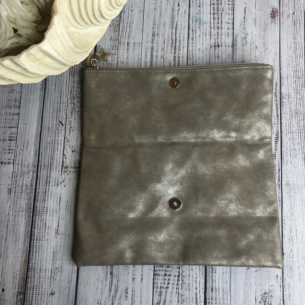 NWOT BareMinerals Bronze Metallic fold soft clutch - Picture 2 of 6